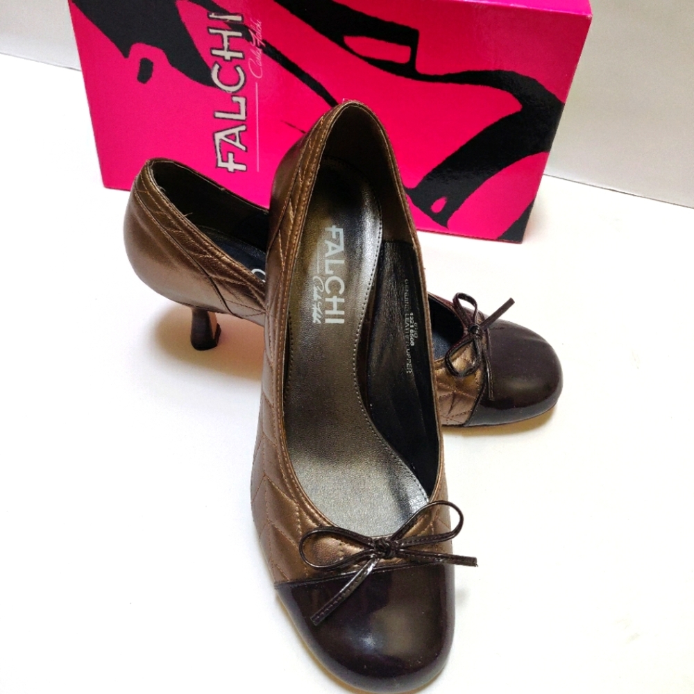 Carlos Falchi Kitten Heels, Bronze & Brown, Size 6.5, Genuine Leather
